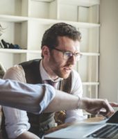 Анулювання даних з KRK в Польщі