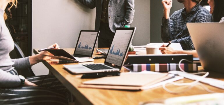 Договір B2B у Польщі 